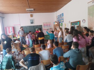 Весели кловнови у Вичи