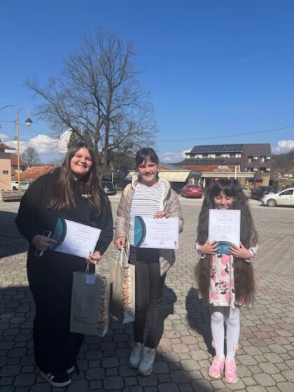 Успех на општинском такмичењу рецитатора „Песниче народа мог“